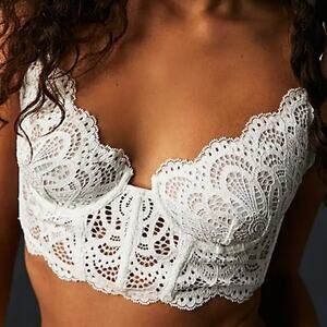 Free People Intimately All Yours White Lace Longline Underwire Bra Small New